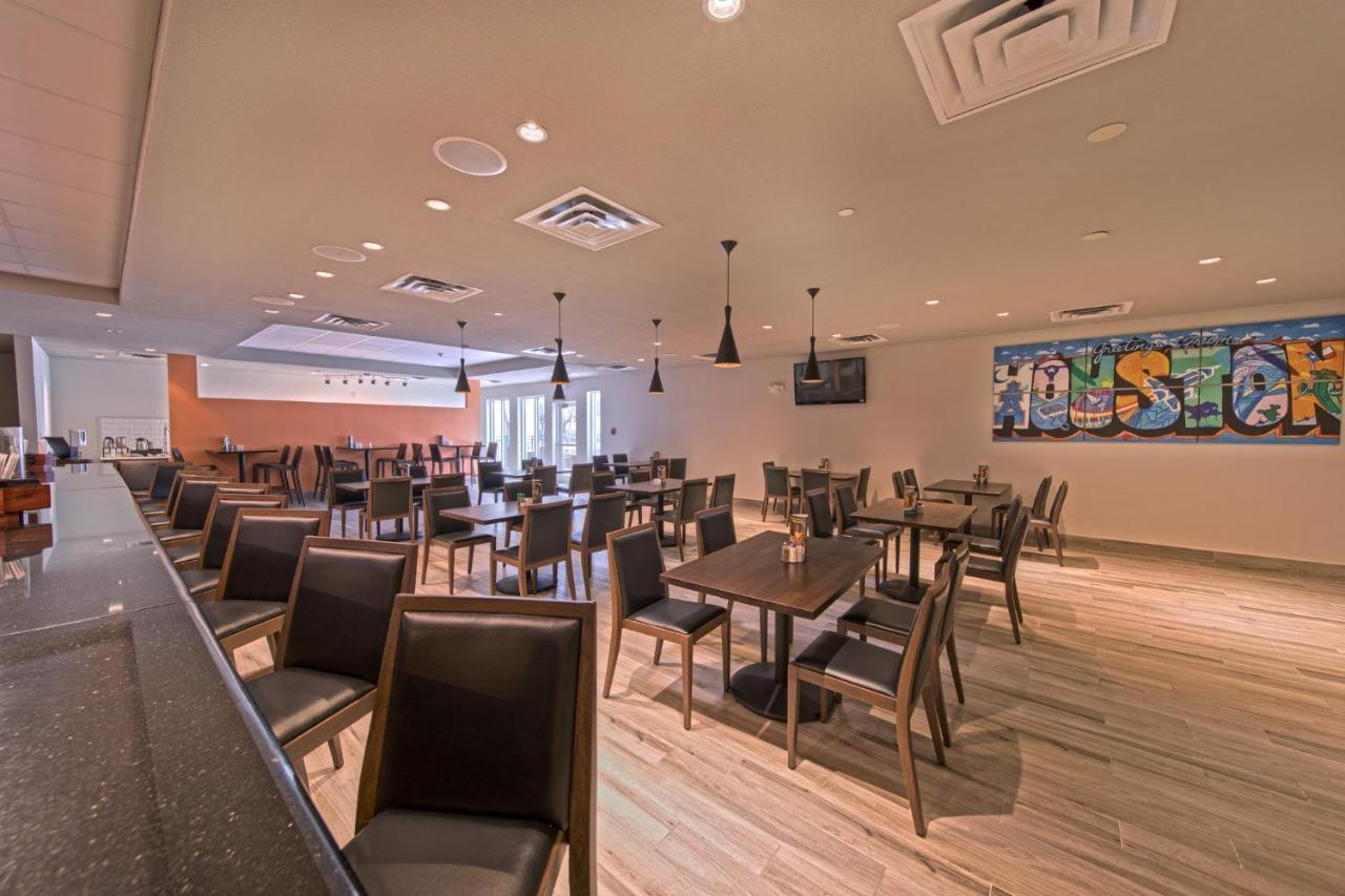 Holiday Inn Houston West - Westway Park By Ihg Exterior photo